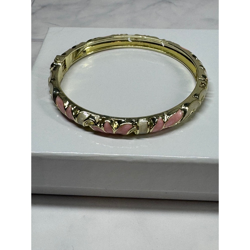 Yiwu Gold Tone Pink and Cream Enameled Hinged Bangle Bracelet Floral Design NWT